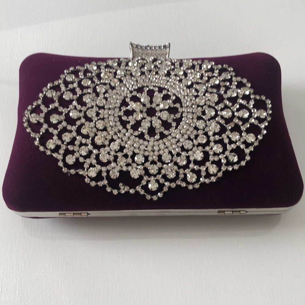Theatre  velvet purse! Very fancy and stylish! Beautiful condition as new!